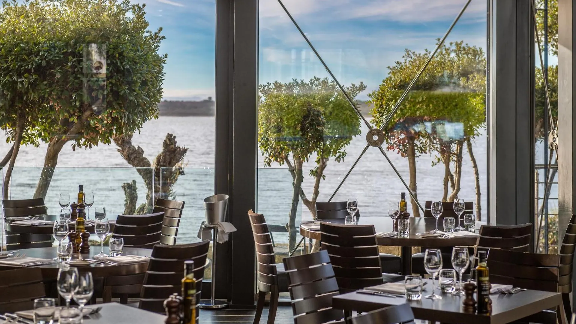 Harbour Hotel & Spa Christchurch